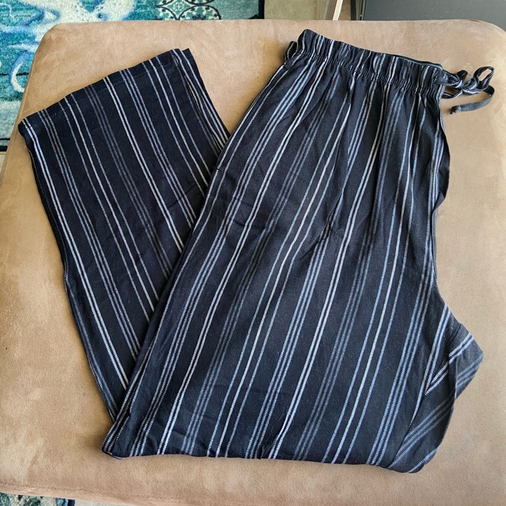 Joe Boxer lounge pants